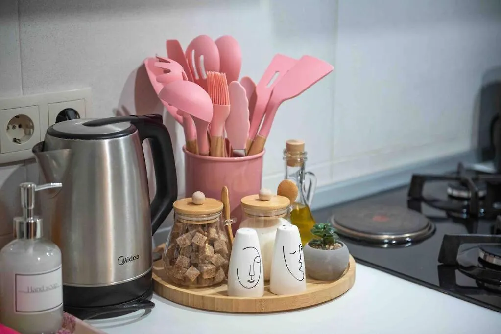 Gg Home - Cozy, New 1-Bedroom Apartment On 11Th Floor In Saburtalo Tbilisi 0*,  Georgien