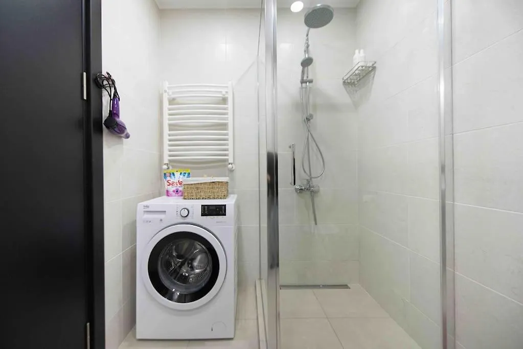 Gg Home - Cozy, New 1-Bedroom Apartment On 11Th Floor In Saburtalo Tbilisi